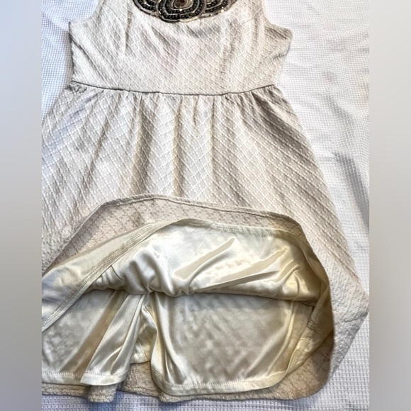 Francesca’s Collections Embellished Polyester Blend Cream Mini Dress Large NWT - Picture 10 of 16